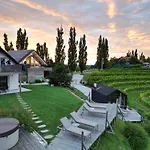 Glamping House Julija - Wellness & View Appartamento Ivanjkovci